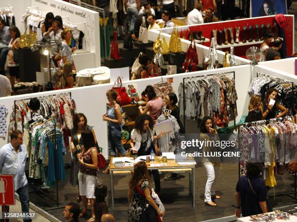 Buyers and sellers mix during the fashion trade fair 'Bread & Butter', 05 July 2007 in Barcelona.