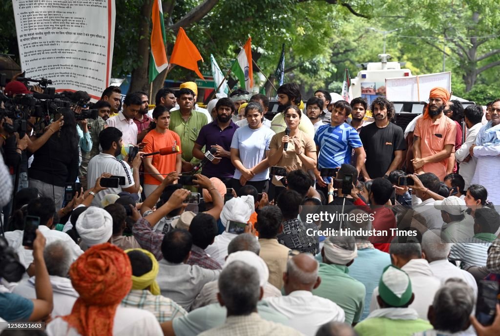 Protesting Wrestlers Detained Trying To March To New Parliament Building, Delhi Police Clears Protest Site