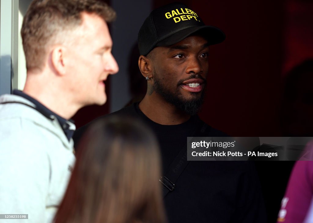 Brentford v Manchester City - Premier League - Gtech Community Stadium