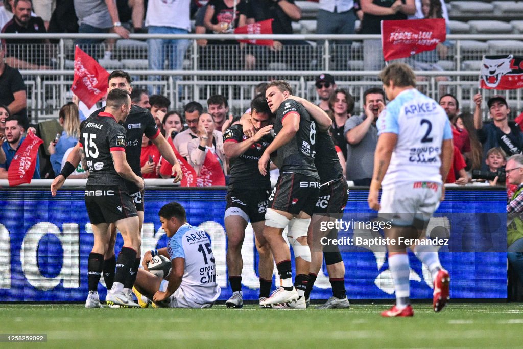 Lyon Rugby Ground Lima SOPOAGA of Lyon celebrates his try with teammates during the ...
