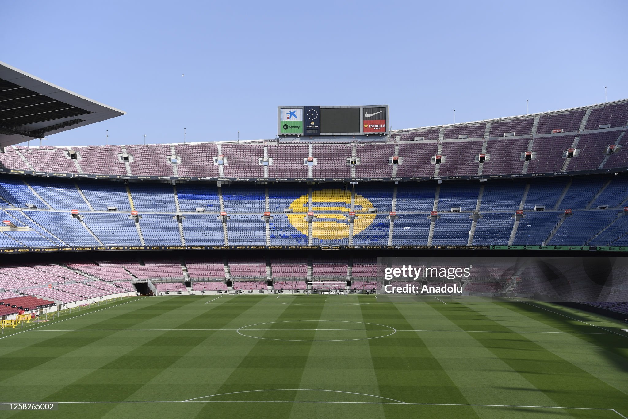 Investigative court conducts house search due to alleged bribery involving Barcelona