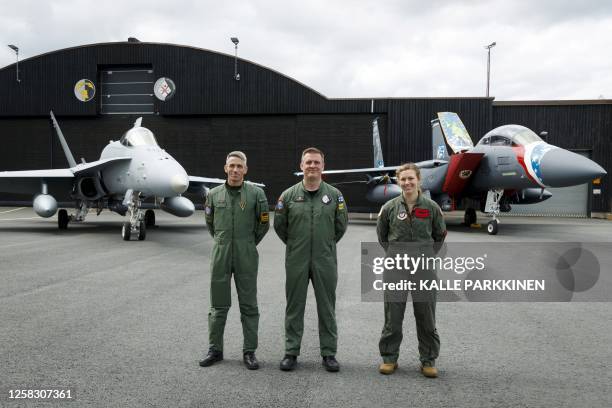 Swedish Air Force Officer Jorgen Axelsson , Commanding officer of the Air Combat Centre Satakunnan lennosto Ilkka Juuso and Captain Lacie Hester of...