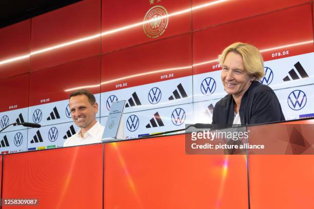 May 2023, Hesse, Frankfurt am Main: Soccer: Women, national team, Germany, press conference with announcement of preliminary World Cup squad at DFB...