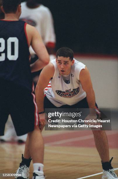 Rockets first workout of the NBA season Bryce Drew 01/24/99 HOUCHRON CAPTION : The baptism of fire continued for the Rockets' rookies Sunday with...