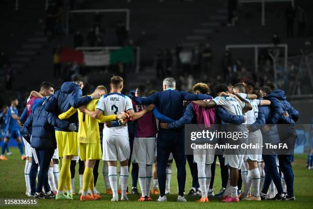 Players and staff of England huddle after being knocked out follwoing a FIFA U-20 World Cup Argentina 2023 Round of 16 match between England and...