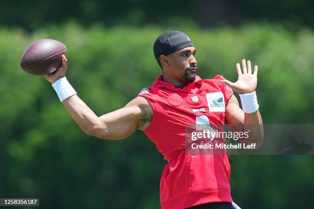 Jalen Hurts of the Philadelphia Eagles throws a pass during OTAs at the NovaCare Complex on June 1, 2023 in Philadelphia, Pennsylvania.