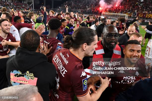 Metz's French defender Matthieu Udol celebrates at the end of the French L2 football match between FC Metz and SC Bastia at Stade Saint-Symphorien in...