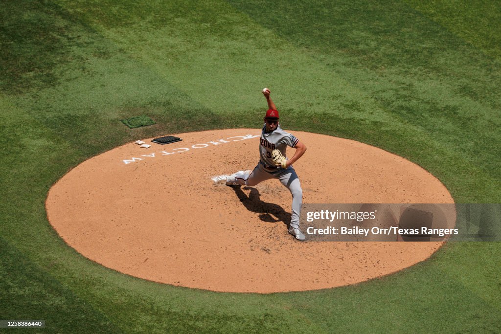 Padaff Diamondbacks Brandon Pfaadt of the Arizona Diamondbacks delivers a pitch during ...