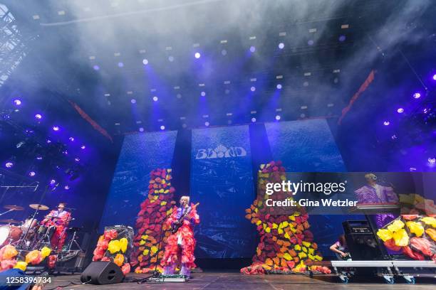 Lotta Kummer Felix Younger Photos and Premium High Res Pictures - Getty Images