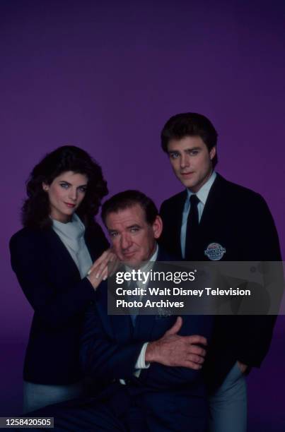 Los Angeles, CA Kirstie Alley, Rod Taylor, Greg Evigan promotional photo for the ABC tv series 'Masquerade'.