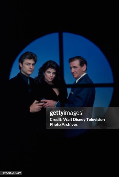 Los Angeles, CA Greg Evigan, Kirstie Alley, Rod Taylor promotional photo for the ABC tv series 'Masquerade'.