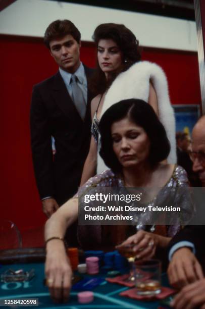 Los Angeles, CA Greg Evigan, Kirstie Alley, Ann Prentiss appearing in the ABC tv series 'Masquerade'.