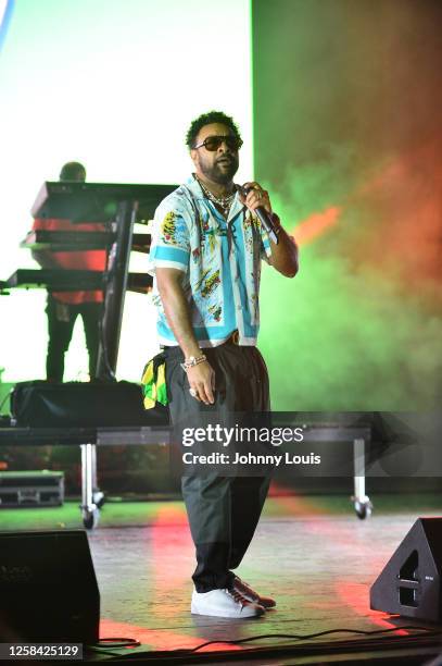 Shaggy performs live on stage during "Hot Summer Night" concert at FPL Solar Amphitheater at Bayfront Park on June 3, 2023 in Miami, Florida.