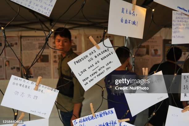 Human Rights Booth 3,166 Demo Booth Stock Photos, High-Res Pictures, and Images - Getty Images