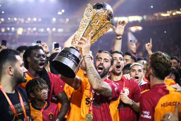 TUR: Galatasaray v Fenerbahce - Super Lig
