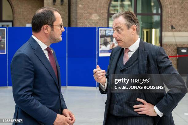 Justice Minister Vincent Van Quickenborne and Antwerpen Mayor Bart De Wever are pictured at a meeting of the 'Coalition European Countries against...