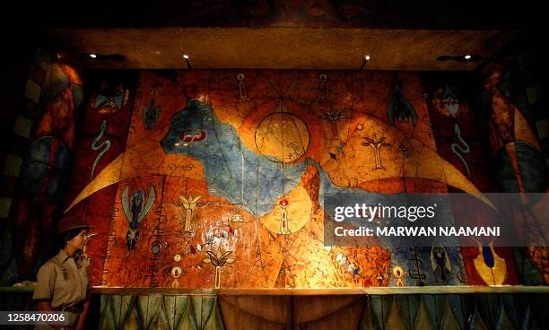 Atlantis Map Photos and Premium High Res Pictures - Getty Images