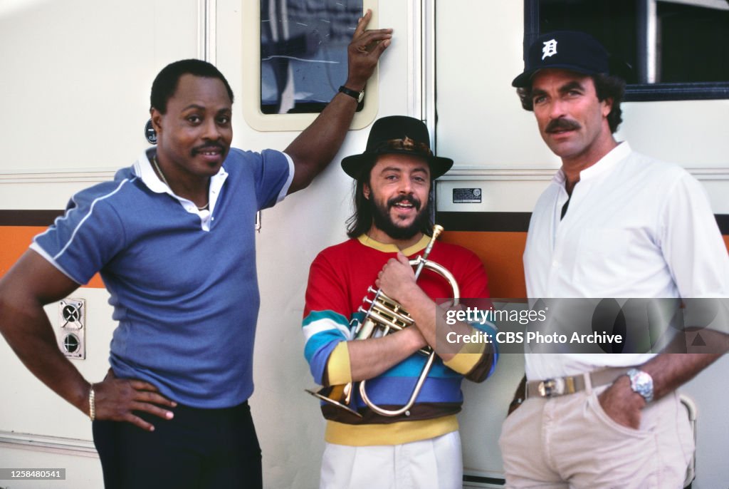 Magnum, P.I. (alt.: MAGNUM PI / MAGNUM, PI)...