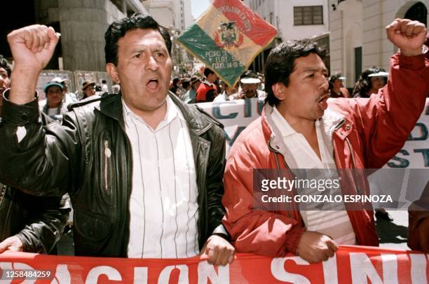 Dirigentes de la Federacion de Juntas vecinales de La Paz, encabezan una marcha de protesta 01 octubre en esta ciudad sede del gobierno boliviano,...