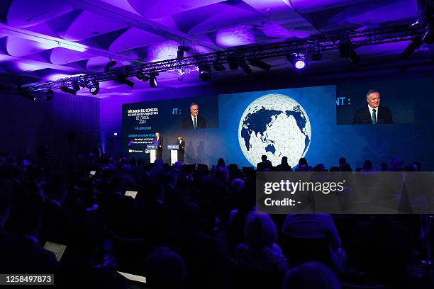 Clare Mathias 9,552 Oecd Stock Photos, High-Res Pictures, and Images - Getty Images