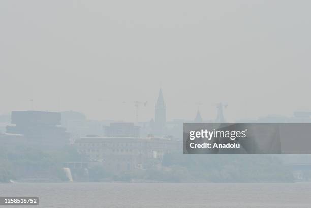 Smoke from forest fires in Quebec and other areas in Canada reached Ottawa downtown with the effect of wind, on June 07, 2023 in Ottawa, Canada on...