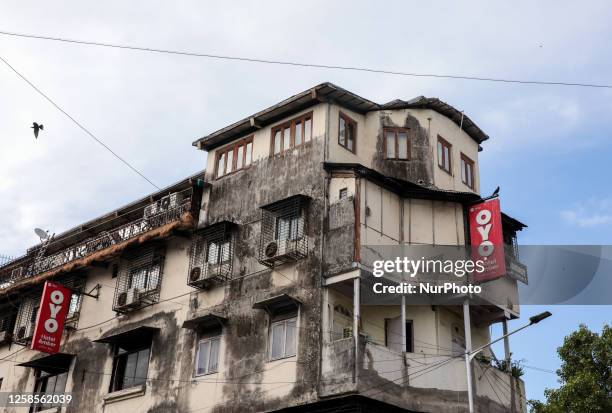 Oyo Building 122 Oyo Hotel Stock Photos, High-Res Pictures, and Images - Getty Images