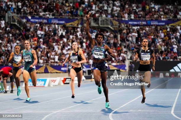 Anna Laughlin Anna Laughlin Photos and Premium High Res Pictures - Getty Images