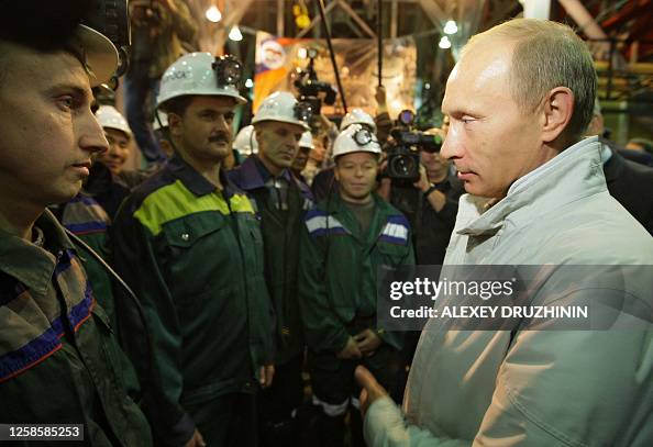 RUSSIA-PUTIN-DIAMONDS