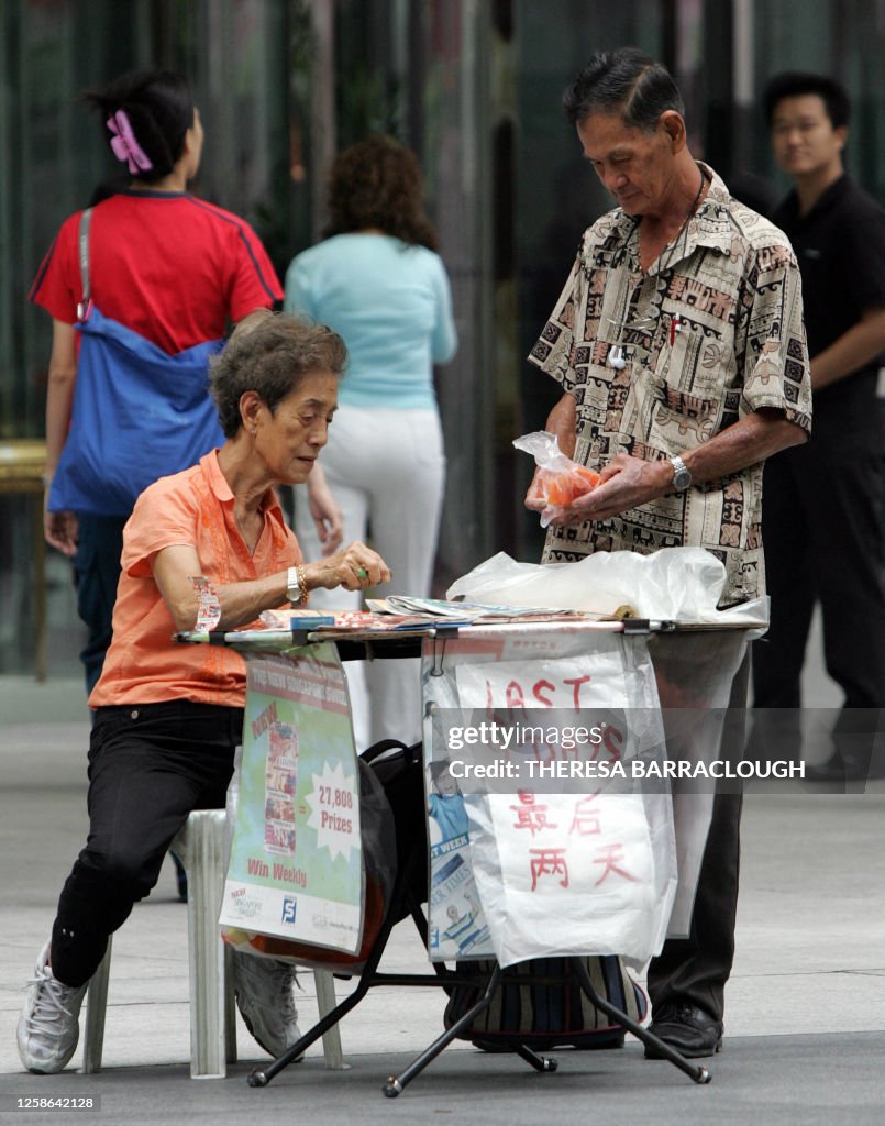 SINGAPORE-ECONOMY-GROWTH
