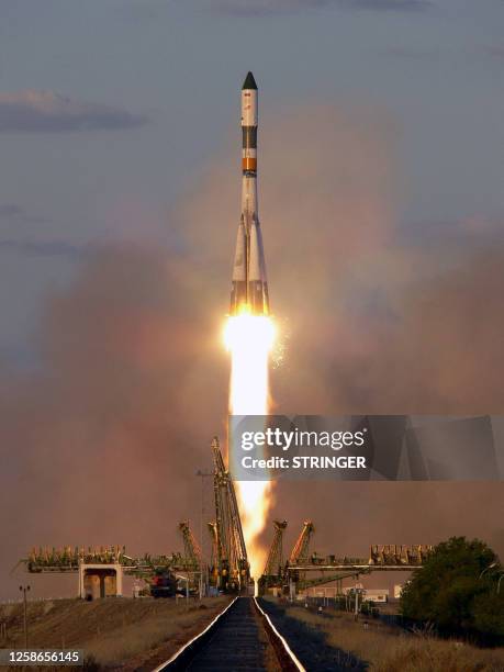 Boarding Rocketship 66 Progress Rocket Space Centre Stock Photos, High-Res Pictures, and ...