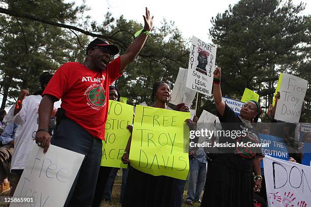 Try Davis Troy Davis Case Photos and Premium High Res Pictures - Getty Images