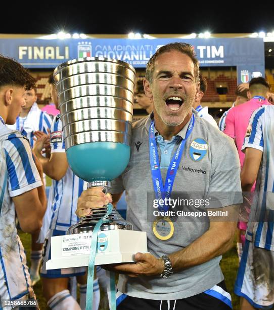 Massimo Pedriali head coach of Spal celebrates the victory after the Serie A e B U18 Final match between Spal and FC Internazionale at Stadio Riviera...