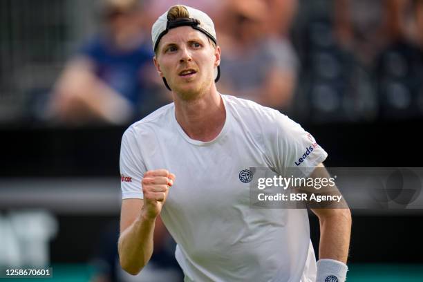 Gijs Brouwer of the Netherlands celebrates a point in his Men's Singles First Round match against Rinky Hijikata of Australia on Day 1 of the Libema...