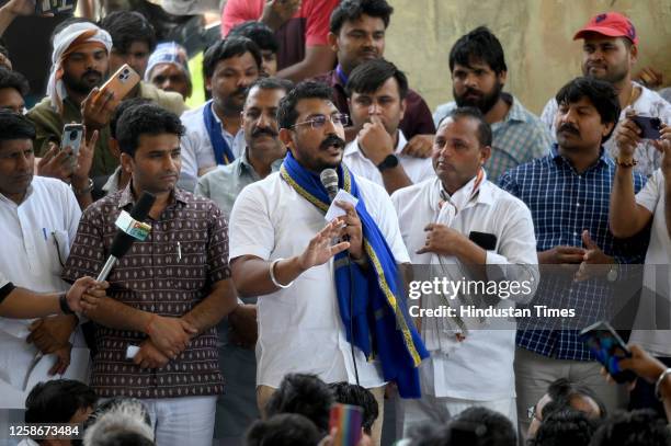 Chandra Sen Ravan 114 Chandrashekhar Azad Ravan Photos & High Res Pictures - Getty Images