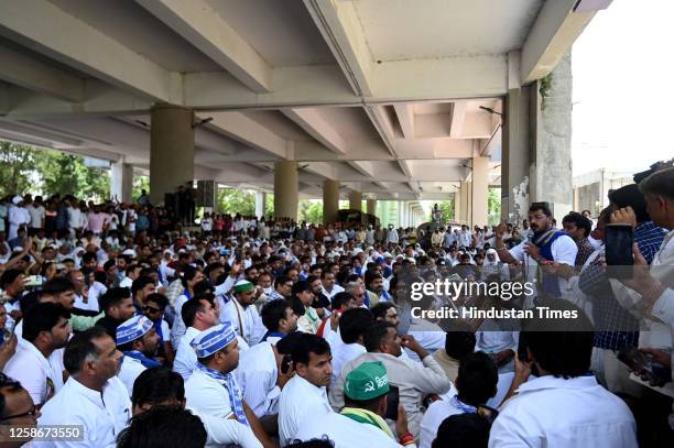 Chandra Sen Ravan 114 Chandrashekhar Azad Ravan Photos & High Res Pictures - Getty Images