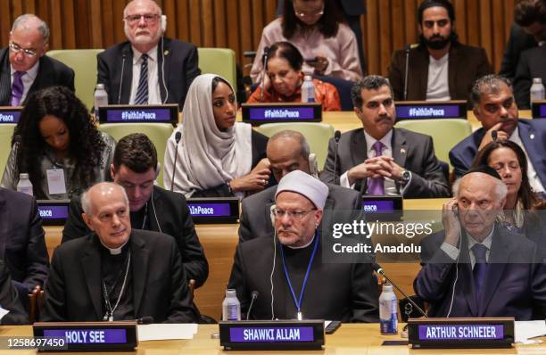 Inter Religious 1,252 Interreligious Dialogue Photos & High Res Pictures - Getty Images