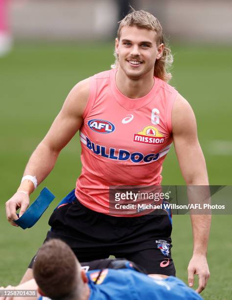 Bailey Smith of the Bulldogs looks on during the Western Bulldogs training session at Whitten Oval on June 15, 2023 in Melbourne, Australia.
