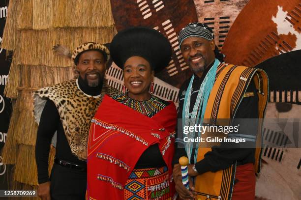 Linah Raradza Linah Photos and Premium High Res Pictures - Getty Images