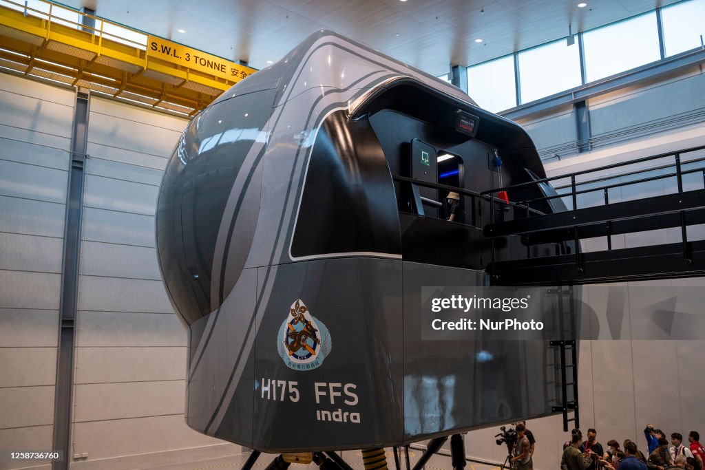 H175 Input Module A General view showing the H175 full flight simulator inside the ...
