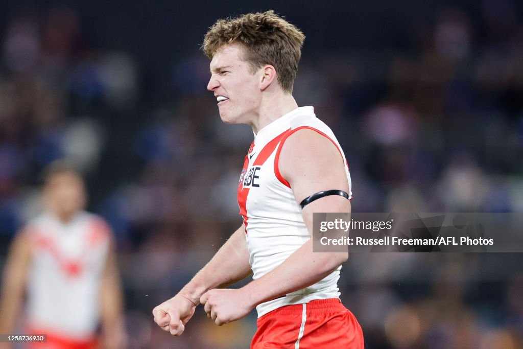 AFL Rd 14 - Brisbane v Sydney