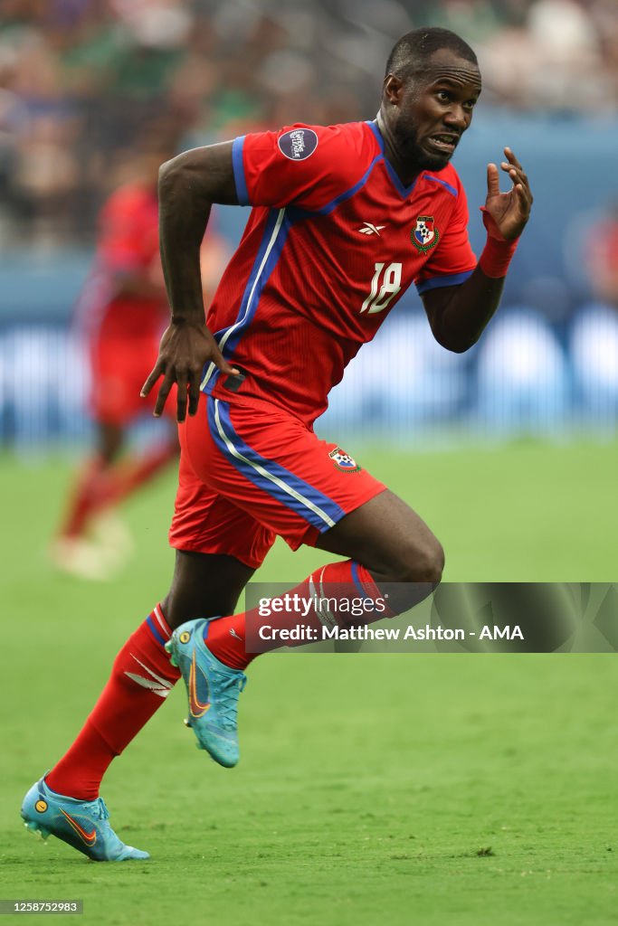 Cecilio Waterman of Panama during the CONCACAF Nations League Semi