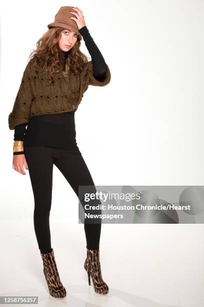 Hanna Thompson Photos and Premium High Res Pictures - Getty Images