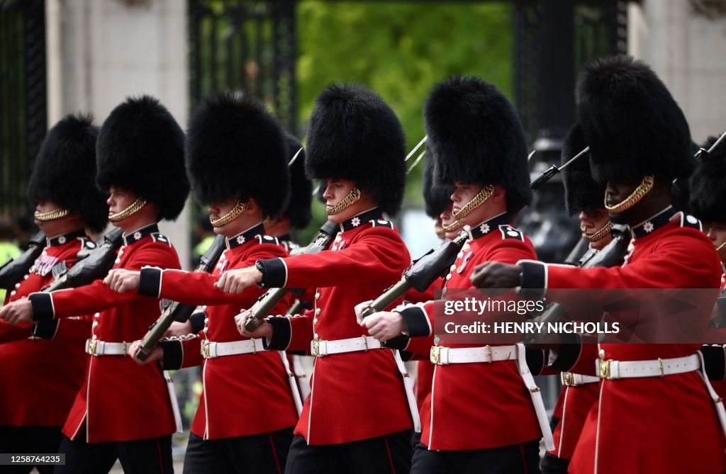 BRITAIN-ROYALS-TROOPING