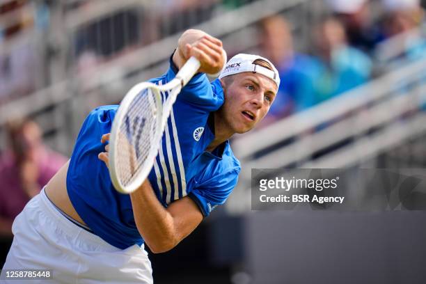 Tallon Griekspoor of the Netherlands serves in his Men's Singles Semi Final match against Emil Ruusuvuori of Finland on Day 6 of the Libema Open...