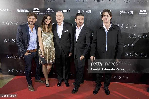 Felix Gomez, Barbara Goenaga, Jack Taylor, Eugenio Mira and Eduardo Noriega attend Agnosia premiere at Capitol cinema on November 4, 2010 in Madrid,...