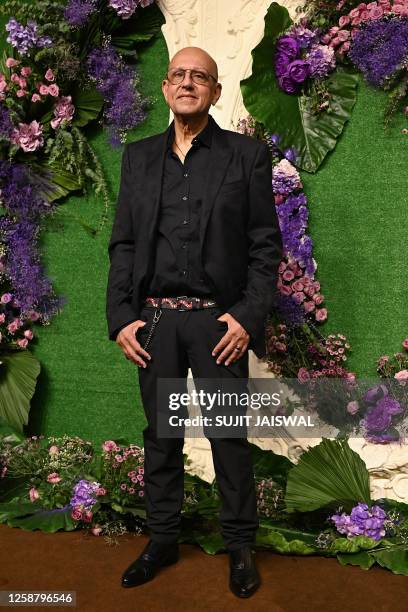 Director Rajeev Rai 62 Rajiv Rai Stock Photos, High-Res Pictures, and Images - Getty Images