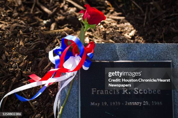 Francis R Scobee 43 Francis R Scobee Stock Photos, High-Res Pictures, and Images - Getty ...