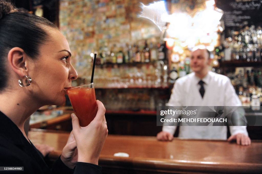 FRANCE-US-LEISURE-BAR-ANNIVERSARY