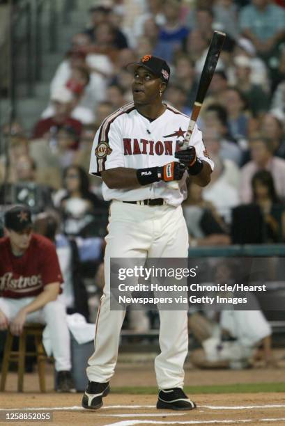 Home Run Derby Home Run Derby 7/12/2004 at Minute Maid Park,Houston,Texas:Barry Bonds watches a homer in the first round