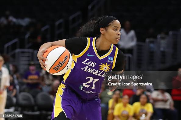 Los Angeles Sparks guard Jordin Canada cuts back during the Minnesota  News Photo - Getty Images
